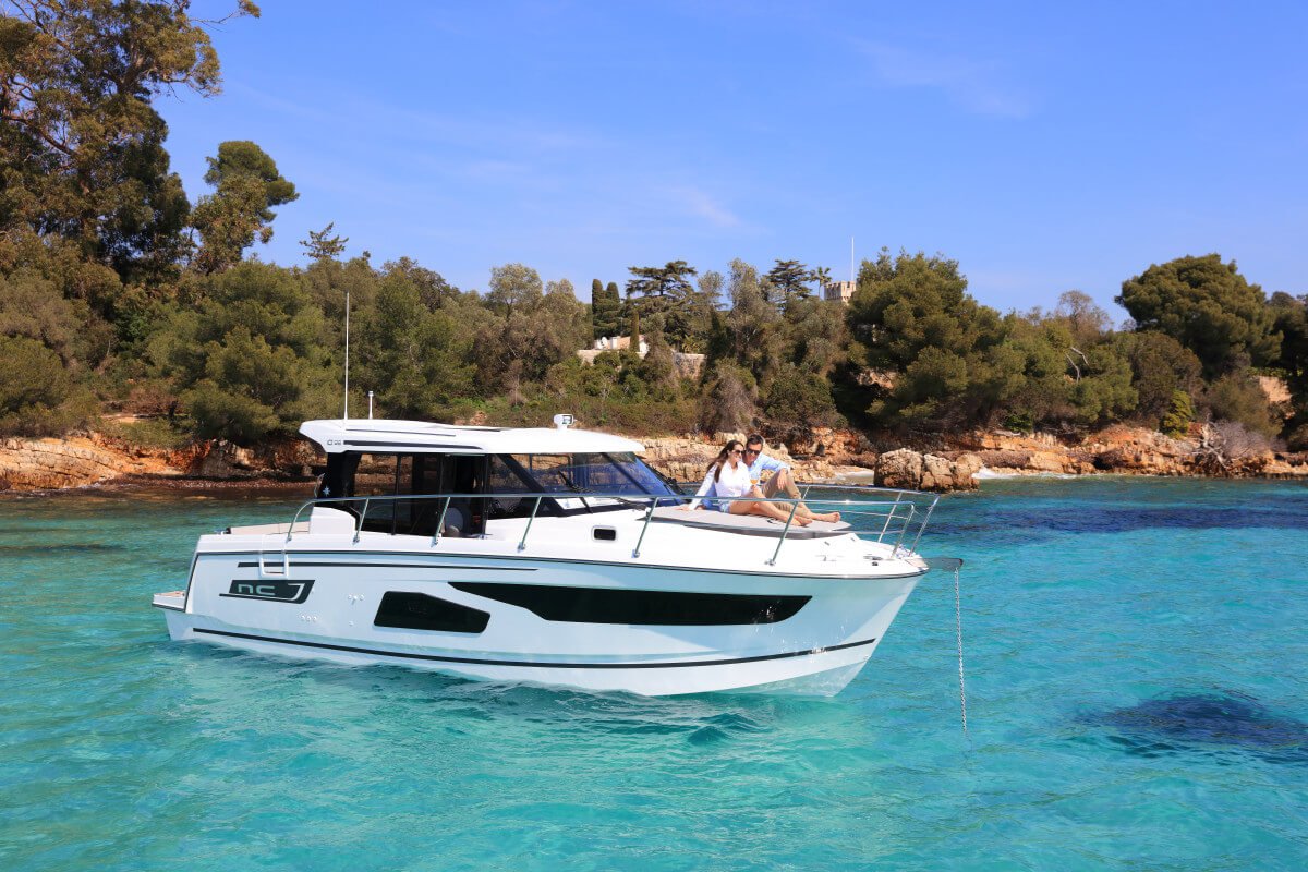 Coast Guard asks boaters to stay inside safety zone at vintage Bonner Bridge