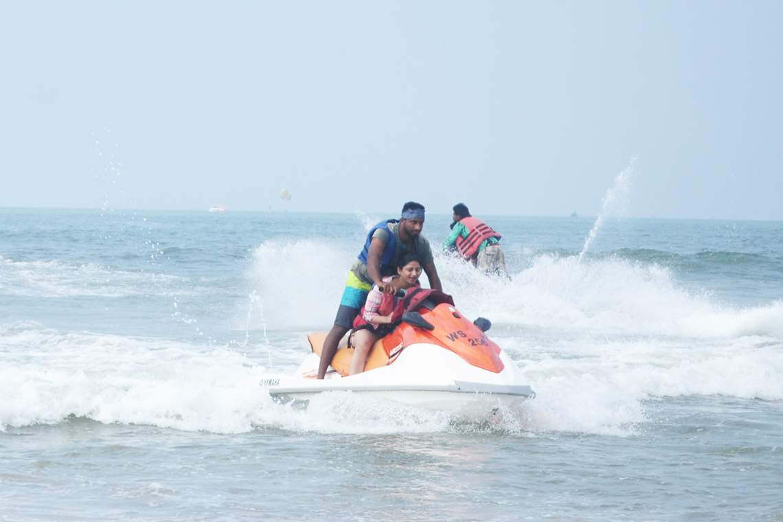 Russian athletes gained two medals at some point of first day of water sports activities championship