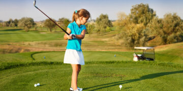 Benefits of Golf for Kids: Getting Them Started